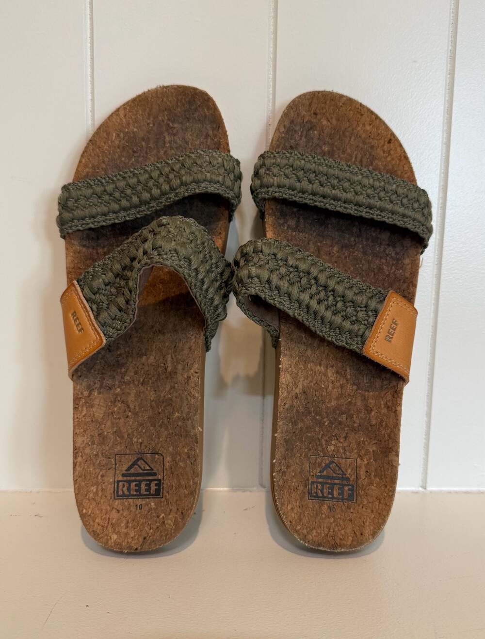 Reef Women's Cushion Vista Thread Olive Green Braid Slide Sandals